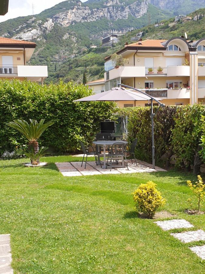 Apartamento Sam&Sun Torbole Sul Garda Exterior foto