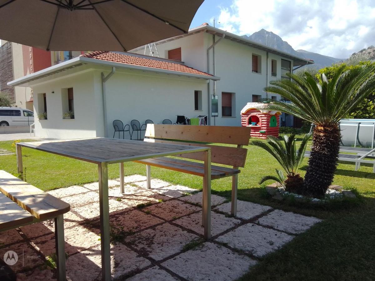 Apartamento Sam&Sun Torbole Sul Garda Exterior foto